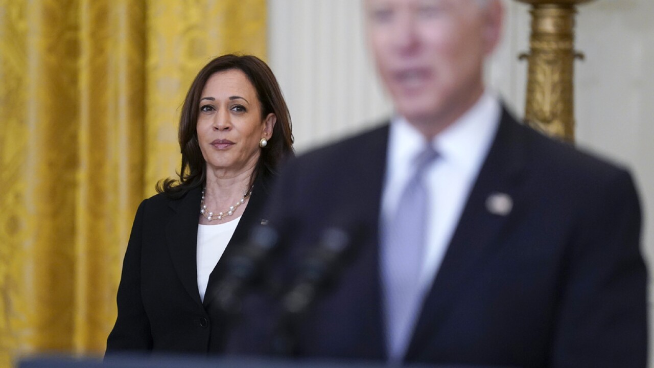 Joe Biden, Kamala Harris